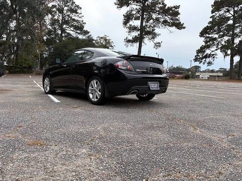 Used 2008 Hyundai Tiburon GS image 4