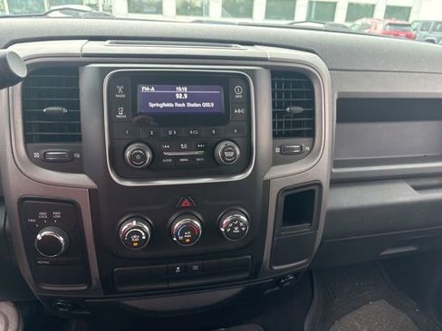 Used 2014 RAM 1500 Express AWD/4WD image 19