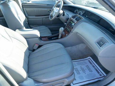 Used 2000 Toyota Avalon XLS image 34