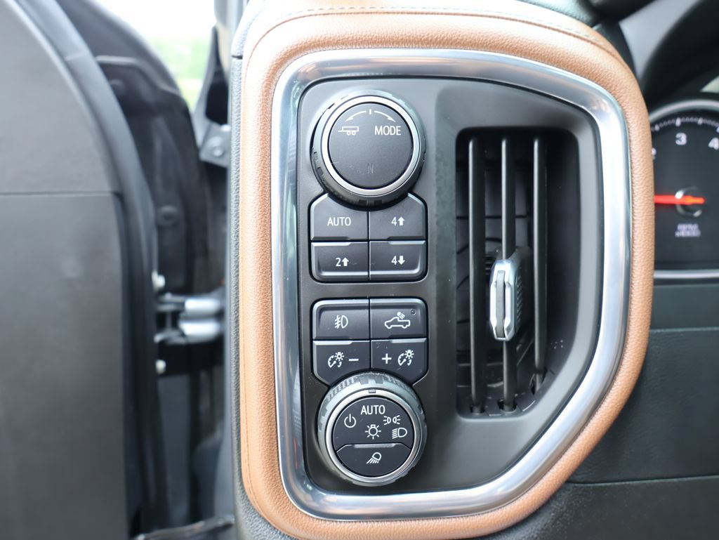 Certified 2022 Chevrolet Silverado 1500 Limited High Country AWD/4WD image 13
