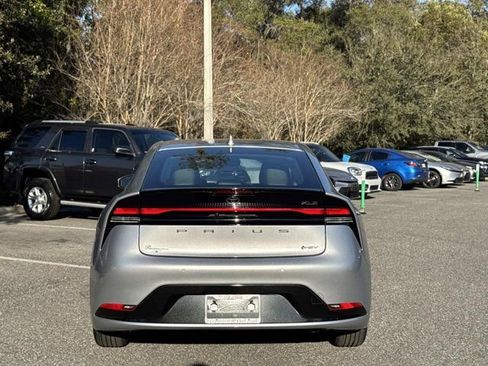 Used 2023 Toyota Prius XLE image 3