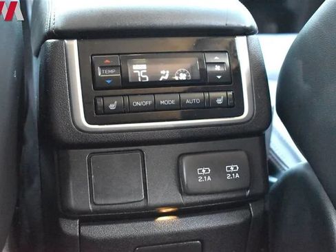 Used 2022 Subaru Ascent Limited w/ Technology Package AWD/4WD image 29