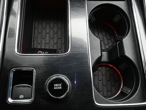 Used 2021 Lincoln Aviator Grand Touring w/ Elements Package Plus image 18