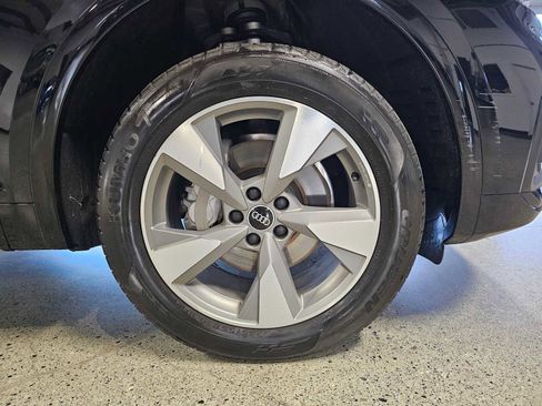 Used 2023 Audi Q5 2.0T Premium Plus w/ Premium Plus Package image 9