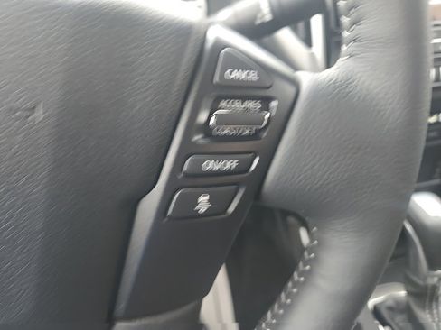 New 2026 Nissan Frontier SV image 19