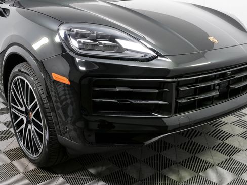 New 2026 Porsche Cayenne S AWD/4WD image 40