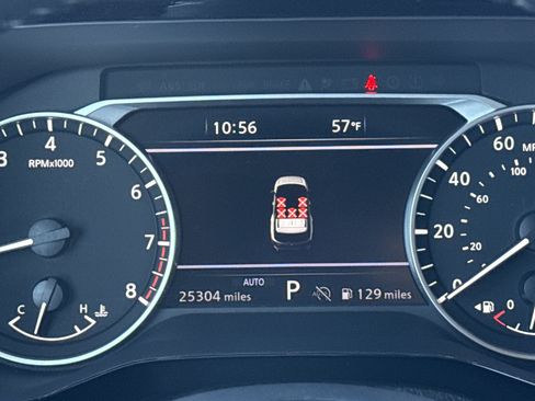 Used 2023 Nissan Pathfinder SL w/ SL Premium Package image 21