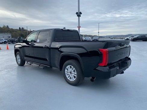 New 2026 Toyota Tundra SR5 AWD/4WD image 9