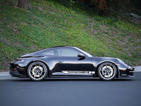 Used 2024 Porsche 911 GT3 image 30