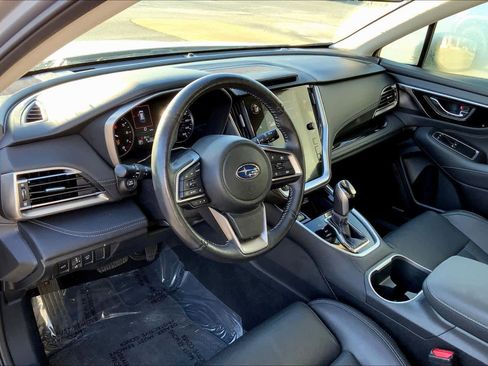 Used 2024 Subaru Outback Limited image 17