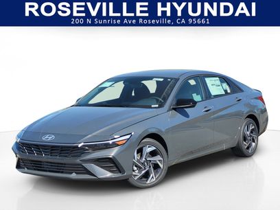 New 2025 Hyundai Elantra SEL
