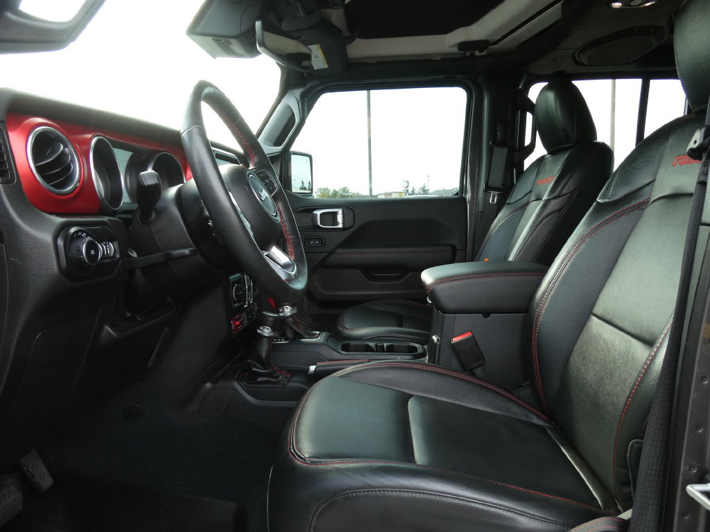 Used 2022 Jeep Wrangler Unlimited Rubicon w/ LED Lighting Group AWD/4WD image 23