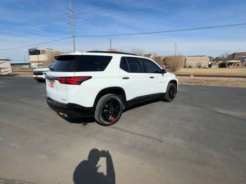 Used 2023 Chevrolet Traverse Premier w/ Redline Edition image 8