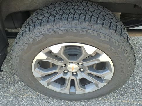 Used 2026 Chevrolet Silverado 1500 High Country AWD/4WD image 9