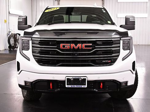 Used 2023 GMC Sierra 1500 AT4 w/ Technology Package AWD/4WD image 2