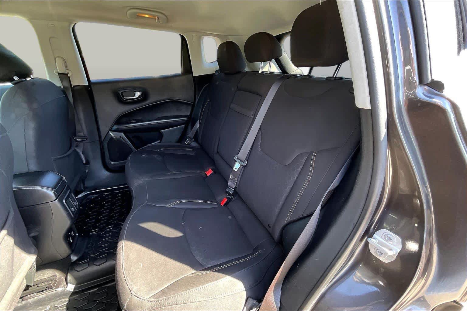Used 2019 Jeep Compass Sport FWD image 20