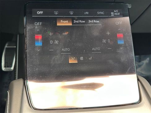 New 2026 Cadillac Vistiq Sport image 30