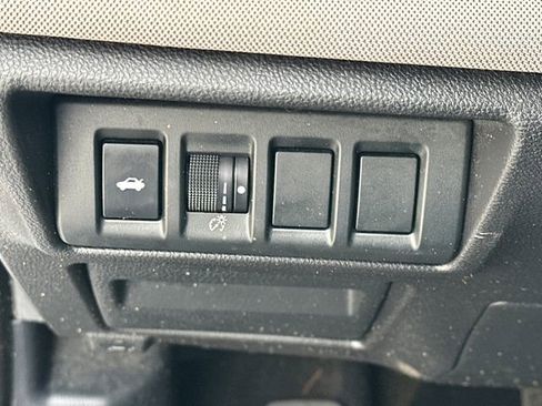 Used 2020 Subaru Legacy w/ Alloy Wheel Package image 24