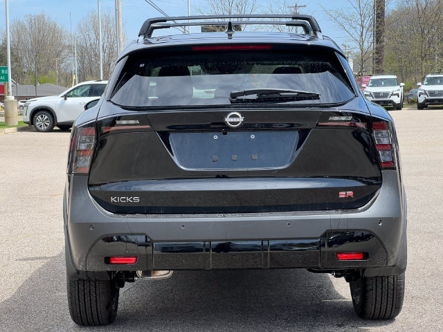 Used 2026 Nissan Kicks SR w/ Cold Weather Package FWD image 41