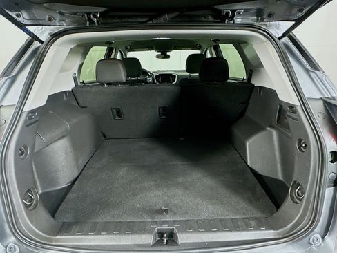 Used 2021 GMC Terrain SLE image 26