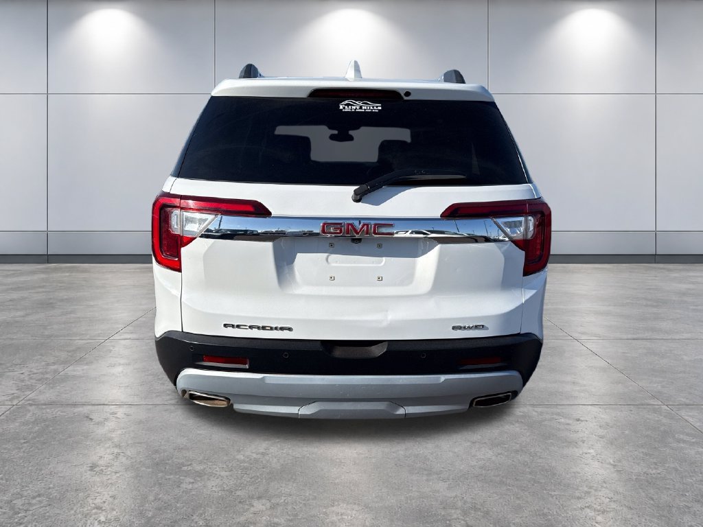 Used 2023 GMC Acadia SLT AWD/4WD image 4