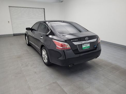 Used 2014 Nissan Altima 2.5 SV image 5