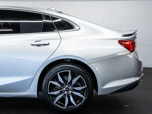 Used 2020 Chevrolet Malibu RS image 13