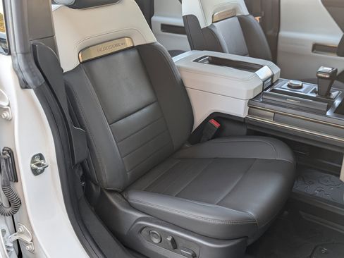 Used 2022 GMC Hummer EV Edition 1 w/ LPO, Illumination Package image 21