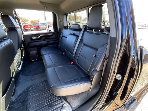 Used 2024 GMC Sierra 3500 Denali w/ Technology Package image 20