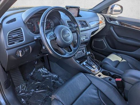 Used 2016 Audi Q3 2.0T Prestige image 9