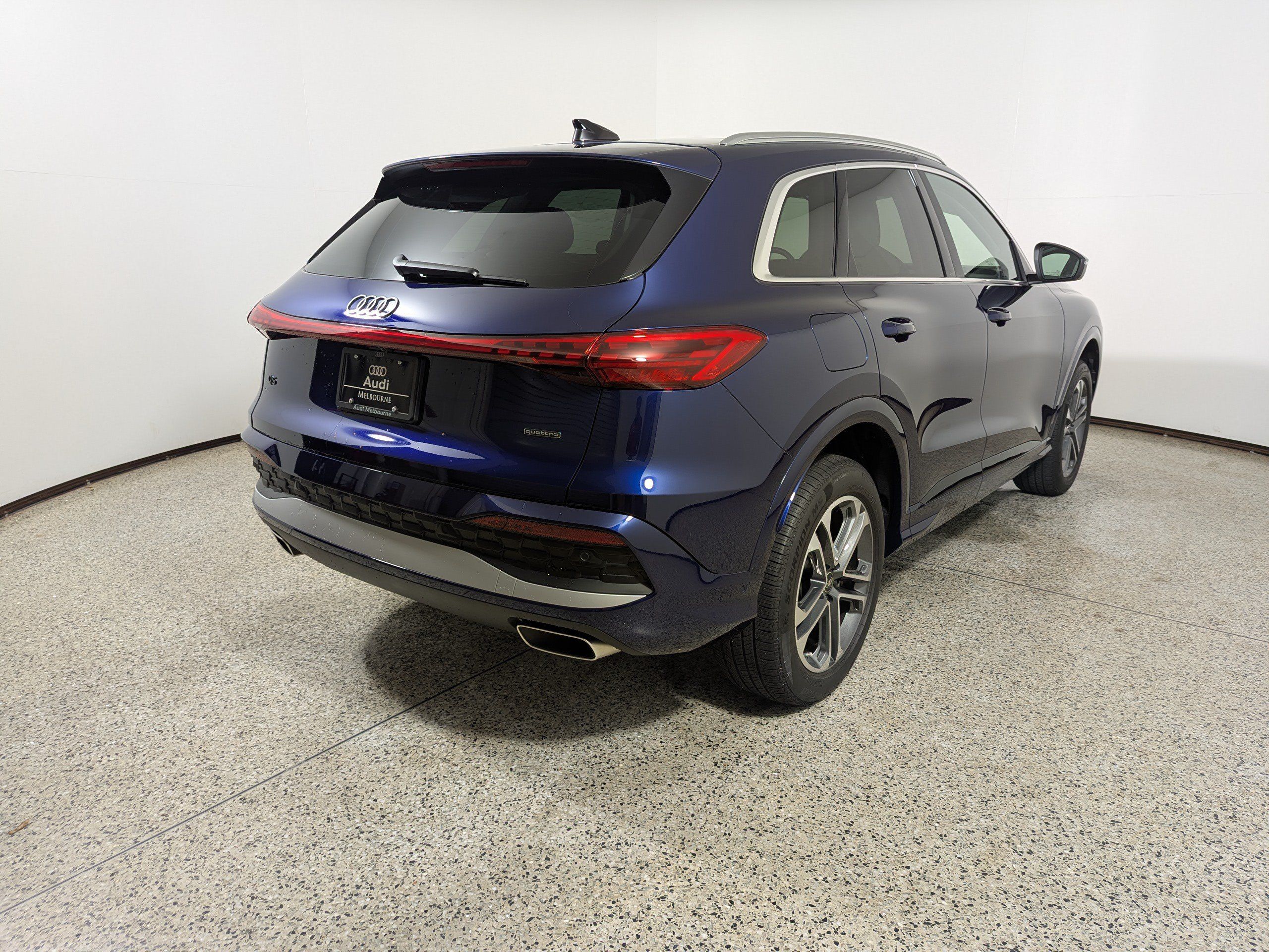 Certified 2025 Audi Q5 Premium w/ Premium Plus AWD/4WD image 8