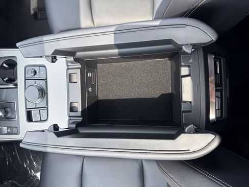 New 2026 MAZDA CX-90 Plug-In Hybrid w/Premium Sport AWD/4WD image 26