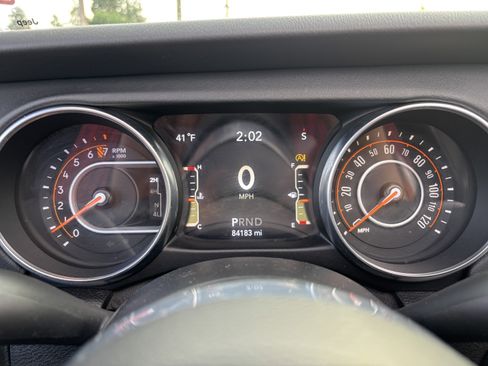 Used 2020 Jeep Wrangler Unlimited Sahara w/ Uconnect 4C Nav & Sound Group image 28