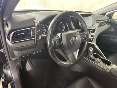 Used 2024 Toyota Camry SE FWD image 13