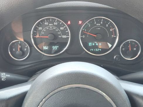 Used 2011 Jeep Wrangler Sport AWD/4WD image 17