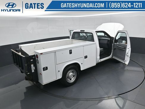 Used 2016 Ford F350 XL RWD image 40