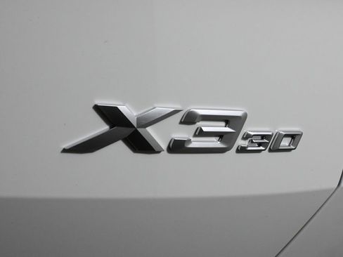 Used 2026 BMW X3 xDrive30 w/ Convenience Package image 39