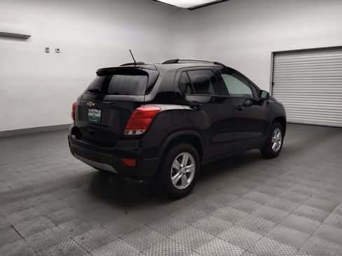 Used 2022 Chevrolet Trax LT image 9