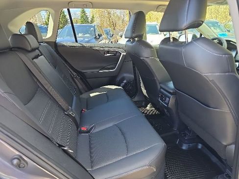 Used 2023 Toyota RAV4 Limited AWD/4WD image 19