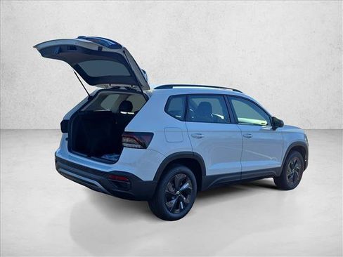 Used 2026 Volkswagen Taos S FWD image 2