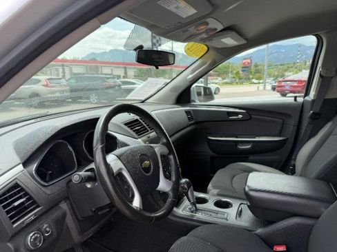 Used 2012 Chevrolet Traverse LT AWD/4WD image 13