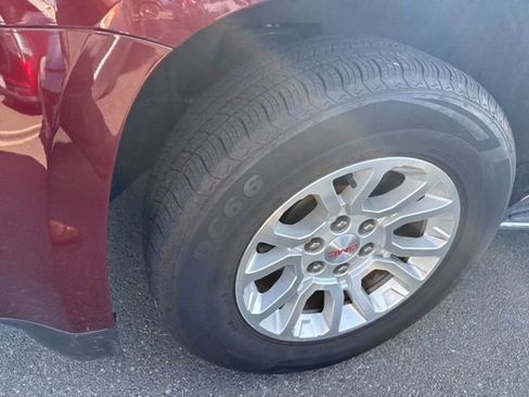 Used 2020 GMC Yukon SLT w/ Open Road Package image 3