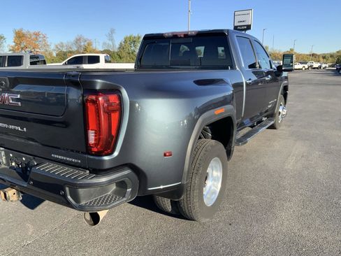 Used 2020 GMC Sierra 3500 Denali w/ Denali Ultimate Package image 24