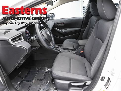 Used 2024 Toyota Corolla LE FWD image 13