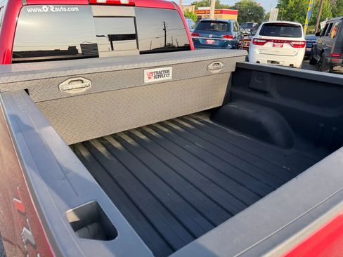 Used 2018 Chevrolet Silverado 1500 LT w/ Texas Edition AWD/4WD image 22