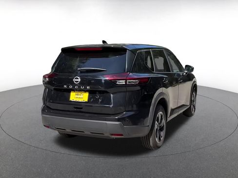 Used 2025 Nissan Rogue SV FWD image 13