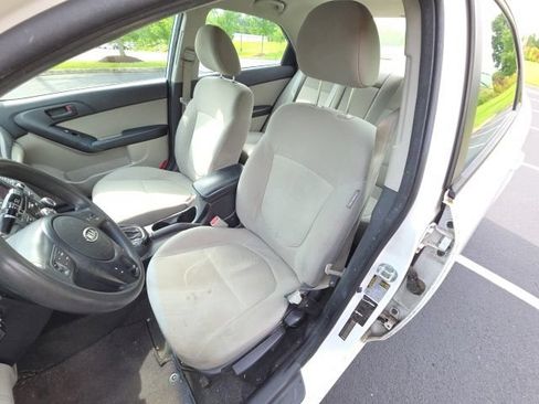 Used 2012 Kia Forte EX FWD image 14