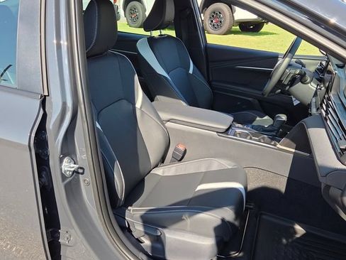 Used 2026 Toyota Camry SE w/ Convenience Package FWD image 15