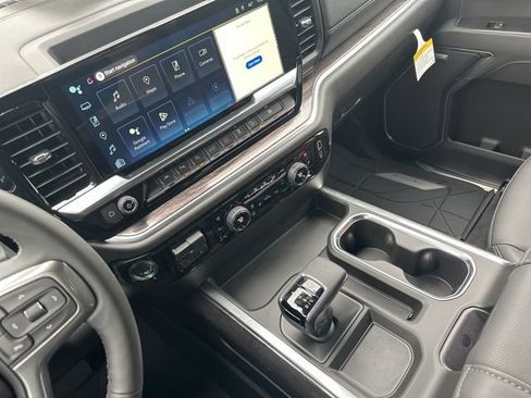 New 2026 Chevrolet Silverado 1500 LTZ w/ LTZ Premium Package image 27