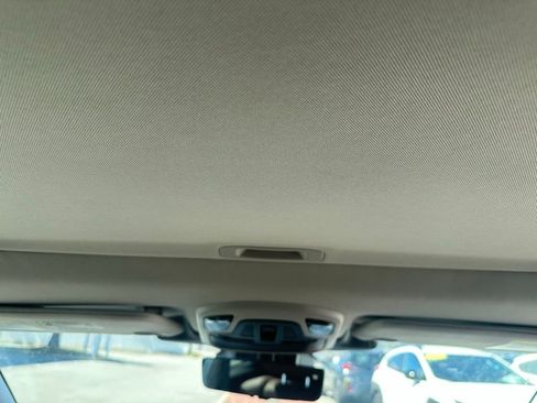 Used 2025 Subaru Outback Touring XT image 19